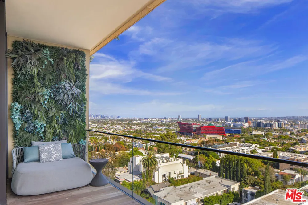 9040 W Sunset Boulevard #905 West Hollywood, CA 90069