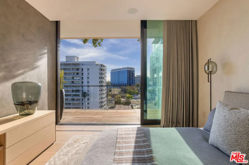 9040 W Sunset Boulevard #905 West Hollywood, CA 90069