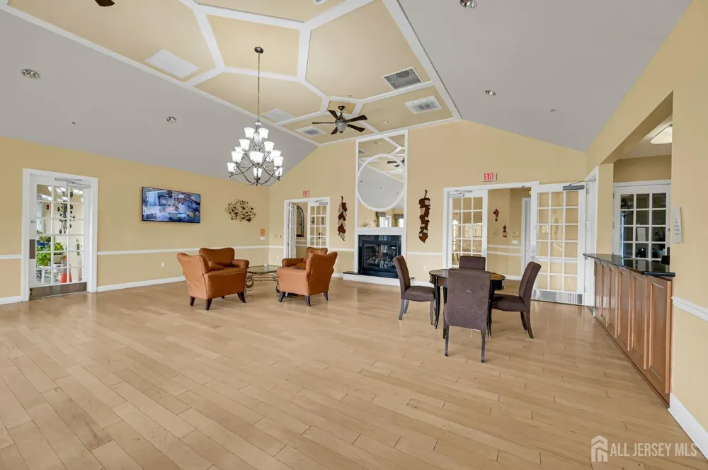 2011 Edward Stec Boulevard Edison, NJ 08837
