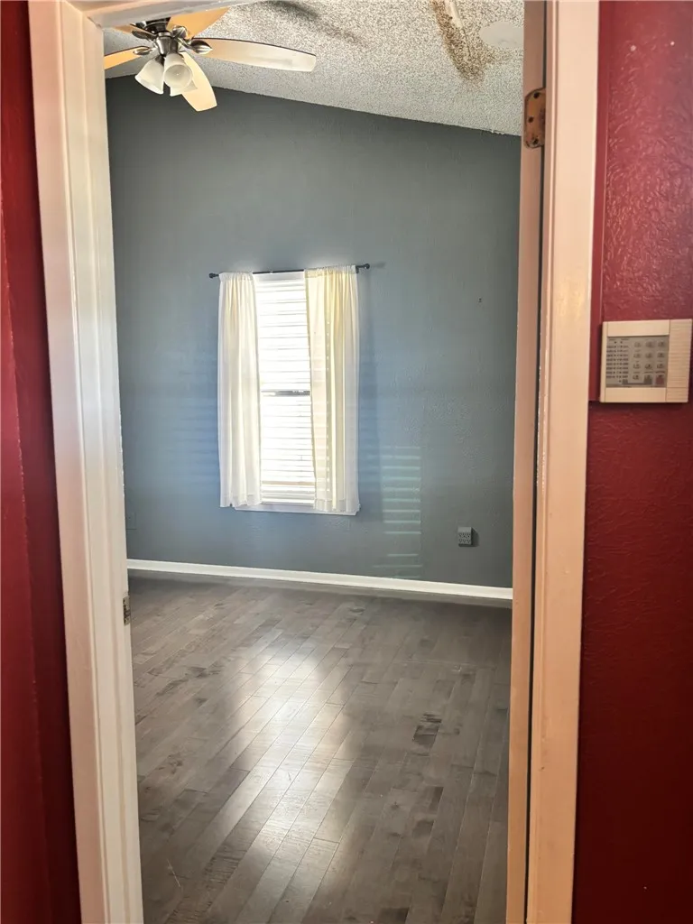 606 Collingswood Drive Corpus Christi, TX 78412