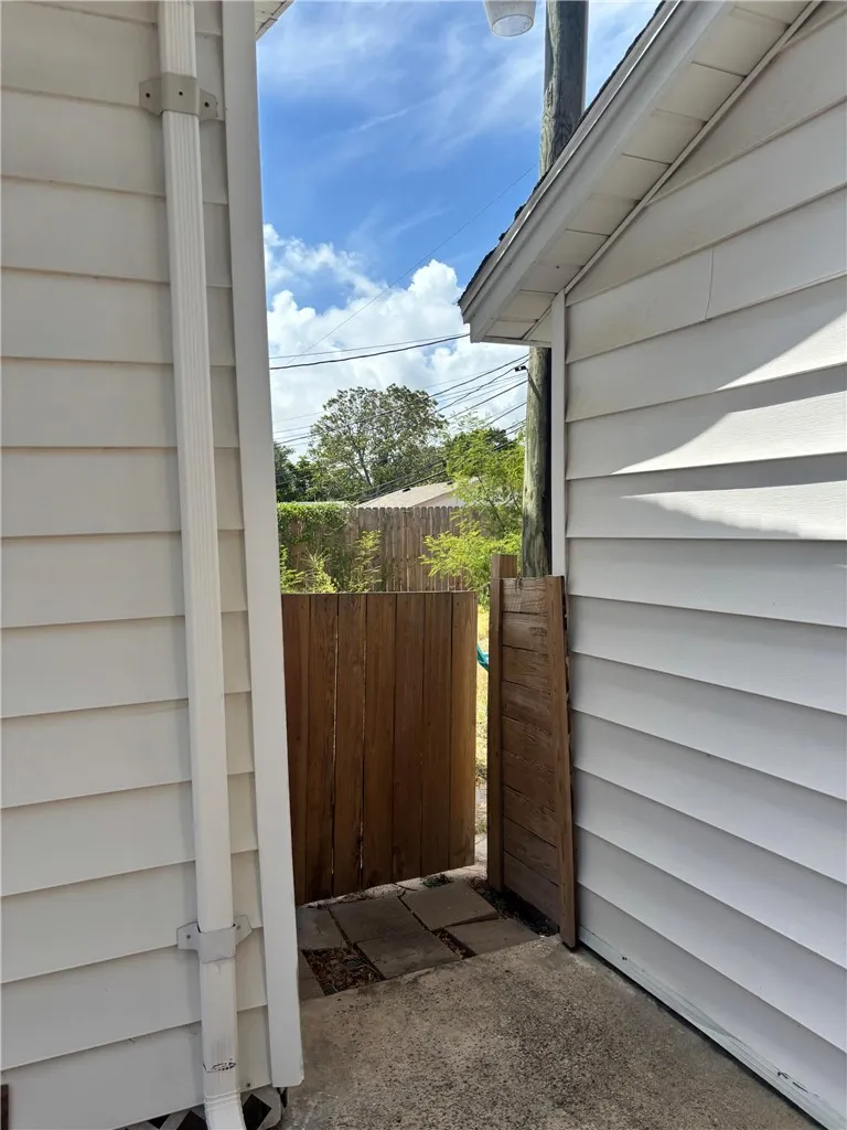 606 Collingswood Drive Corpus Christi, TX 78412