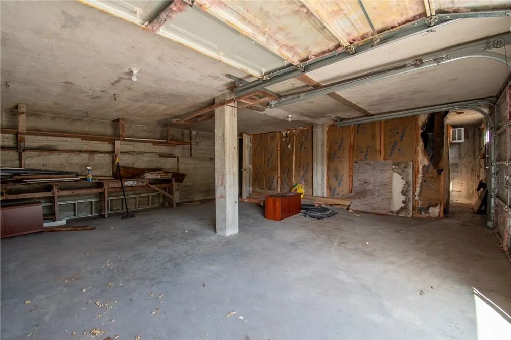 203 E Wildwood Drive Corpus Christi, TX 78410