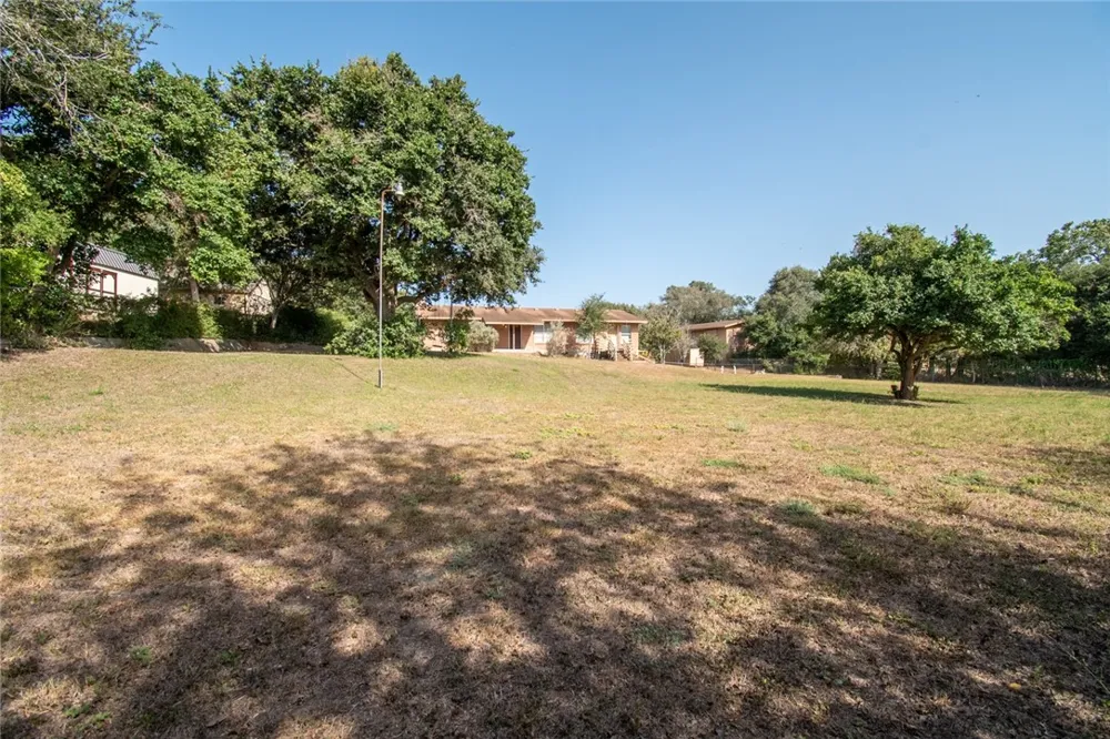 203 E Wildwood Drive Corpus Christi, TX 78410