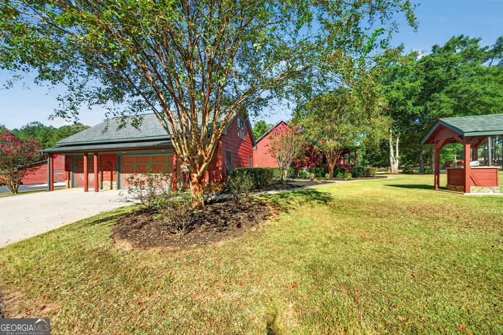 2030 Aqua RD Madison, GA 30650