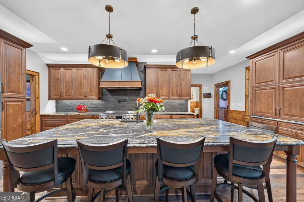 2030 Aqua RD Madison, GA 30650