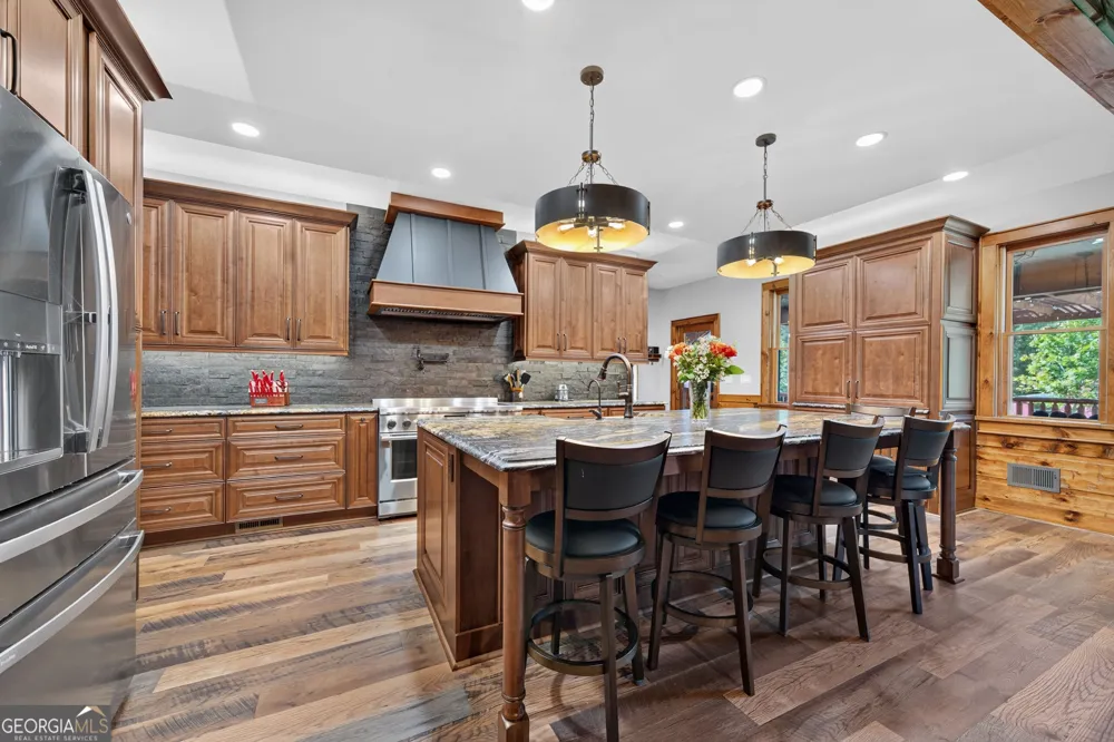 2030 Aqua RD Madison, GA 30650