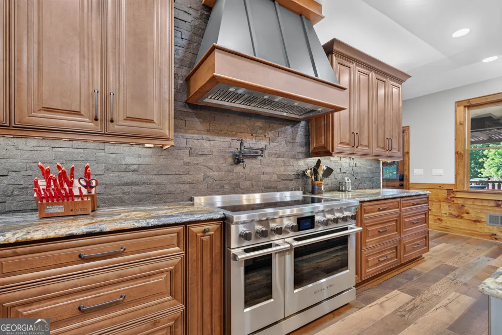 2030 Aqua RD Madison, GA 30650