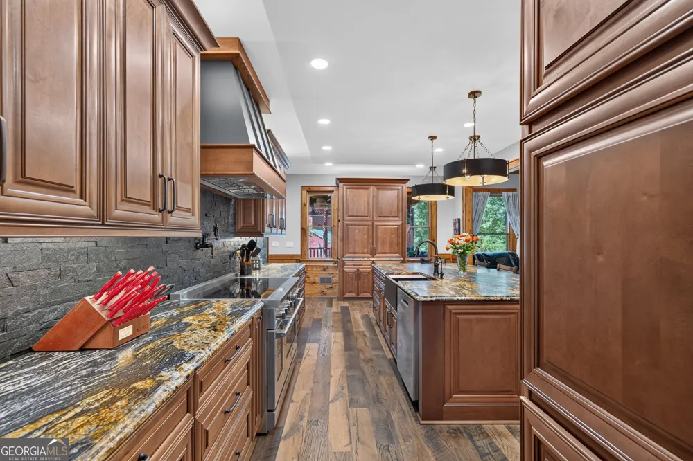 2030 Aqua RD Madison, GA 30650