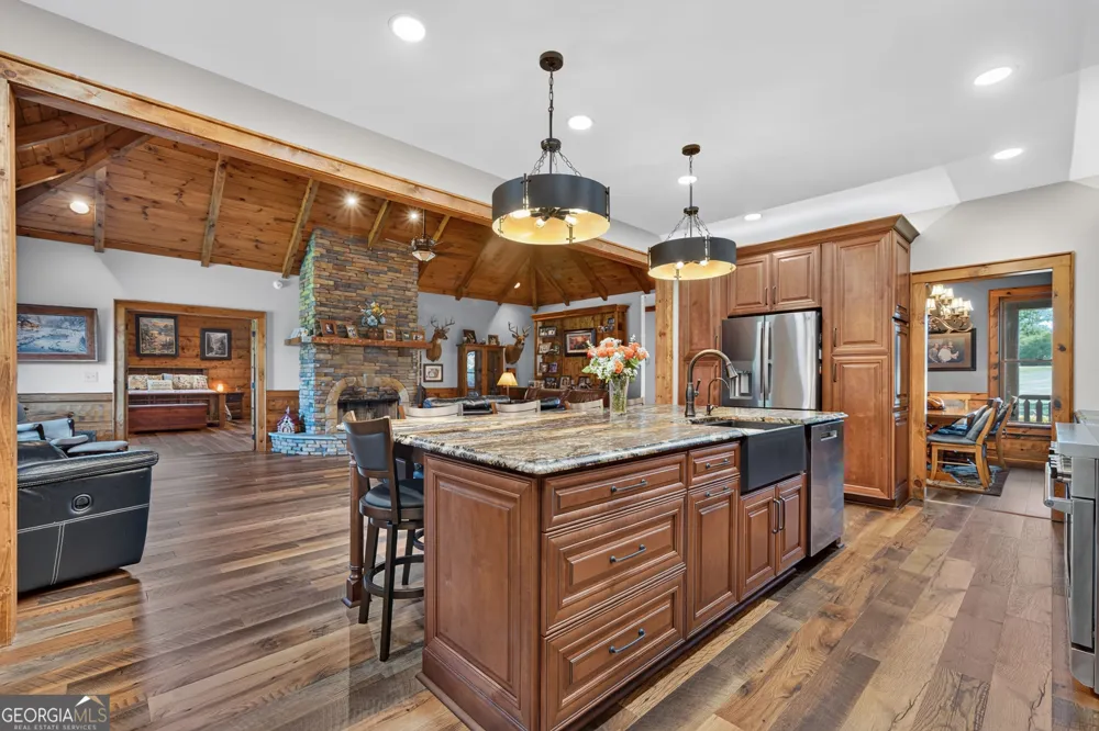 2030 Aqua RD Madison, GA 30650