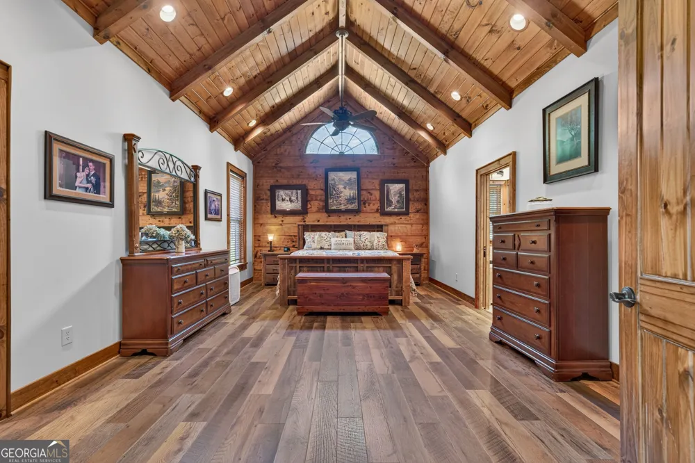 2030 Aqua RD Madison, GA 30650