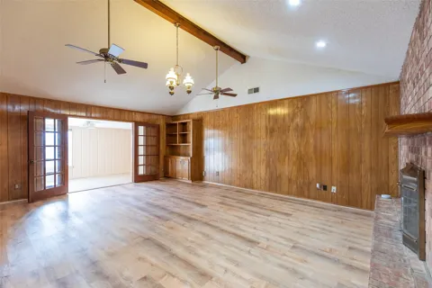2025 Lytle Trail