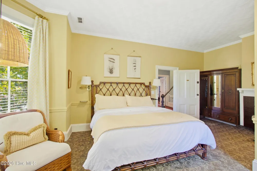 509 Pollock Street New Bern, NC 28562