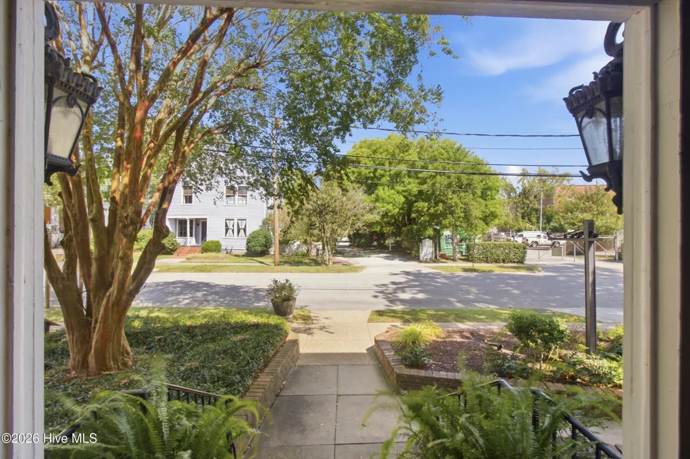 509 Pollock Street New Bern, NC 28562