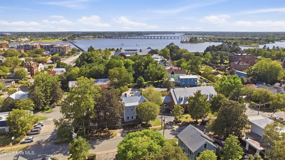 509 Pollock Street New Bern, NC 28562