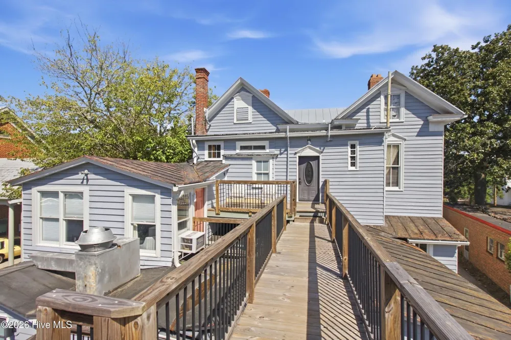 509 Pollock Street New Bern, NC 28562