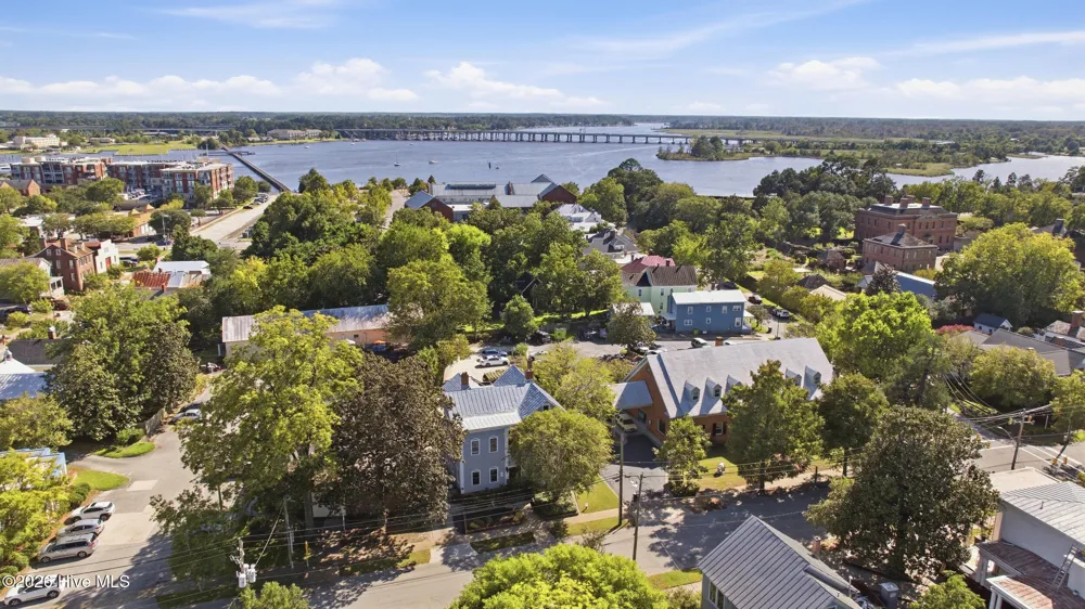 509 Pollock Street New Bern, NC 28562
