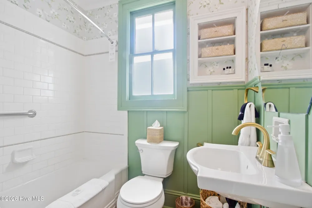 509 Pollock Street New Bern, NC 28562