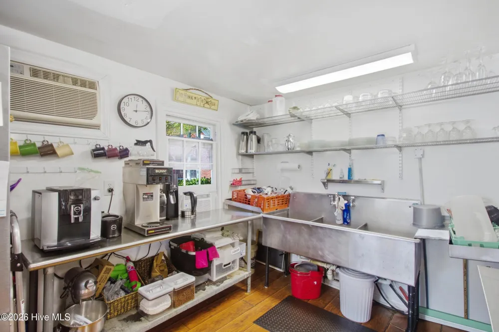 509 Pollock Street New Bern, NC 28562