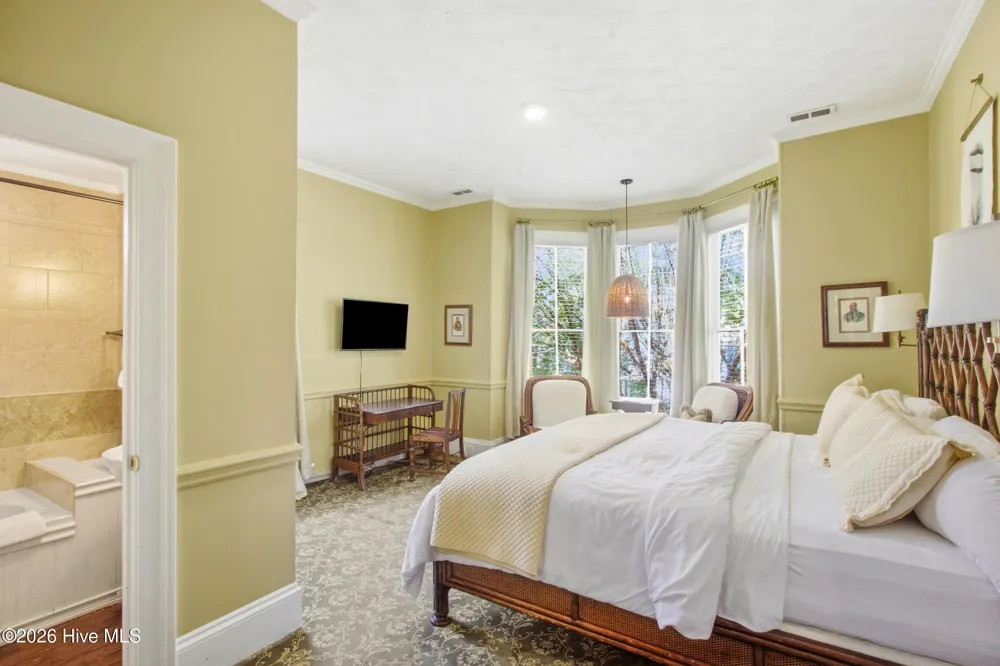 509 Pollock Street New Bern, NC 28562