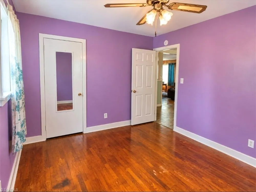 1013 Frank Street Mount Airy, NC 27030