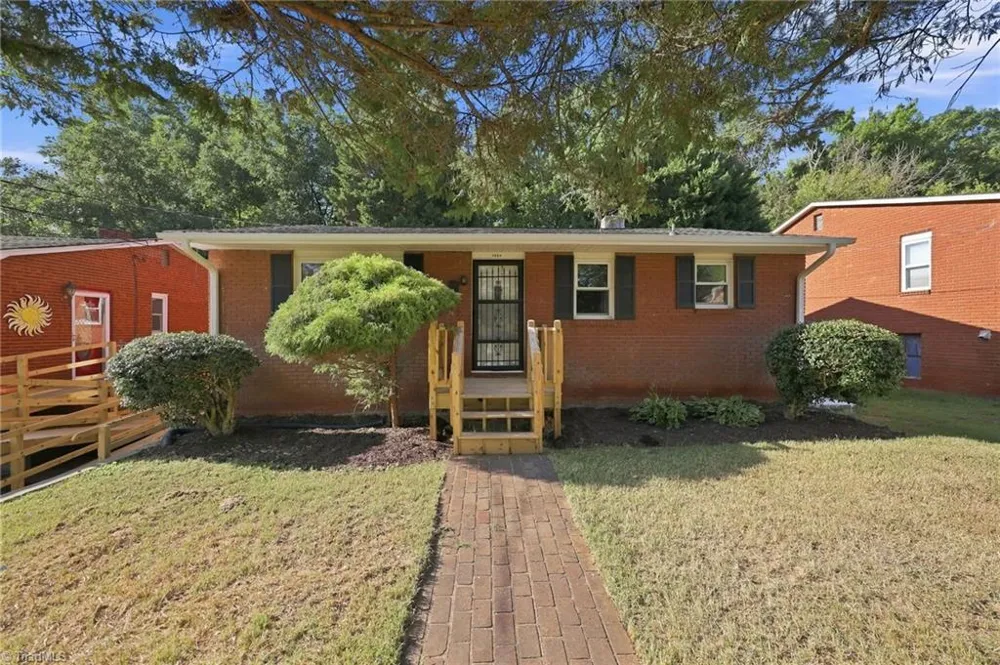 1664 NE 23rd Street Winston-Salem, NC 27105