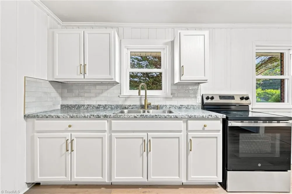 1664 NE 23rd Street Winston-Salem, NC 27105