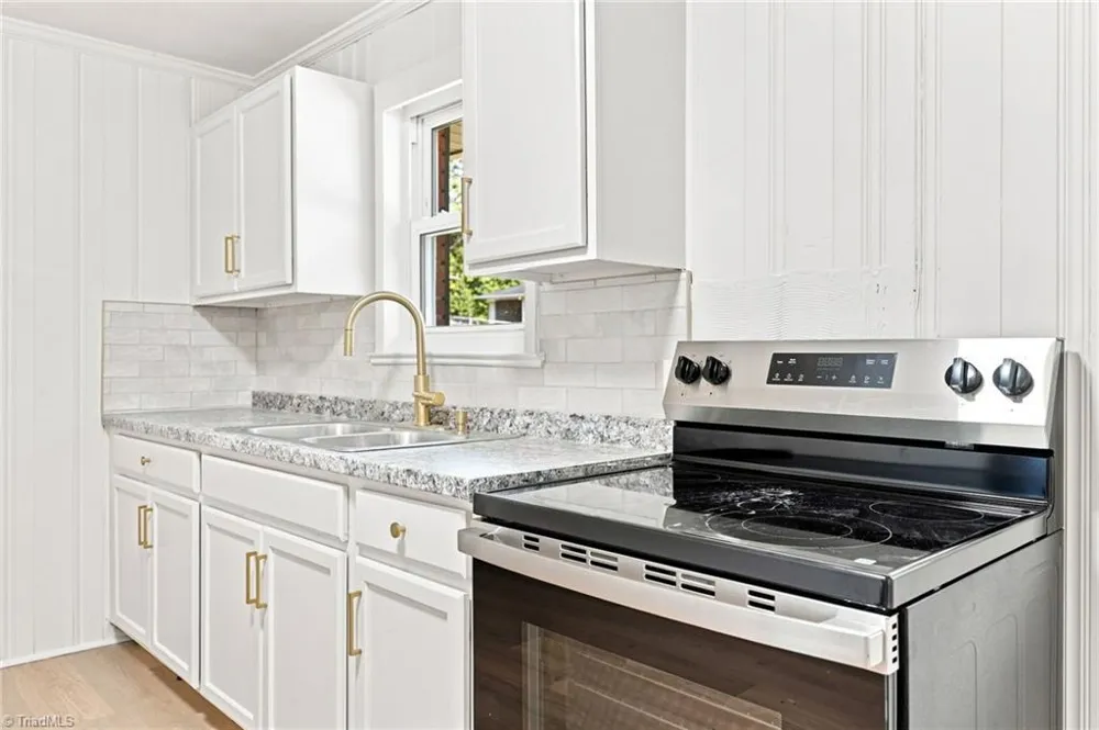 1664 NE 23rd Street Winston-Salem, NC 27105