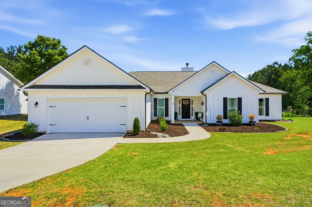 189 Marie CT Bethlehem, GA 30620