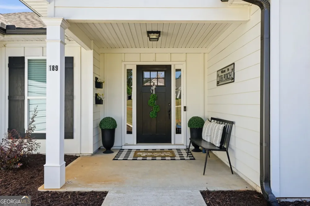 189 Marie CT Bethlehem, GA 30620