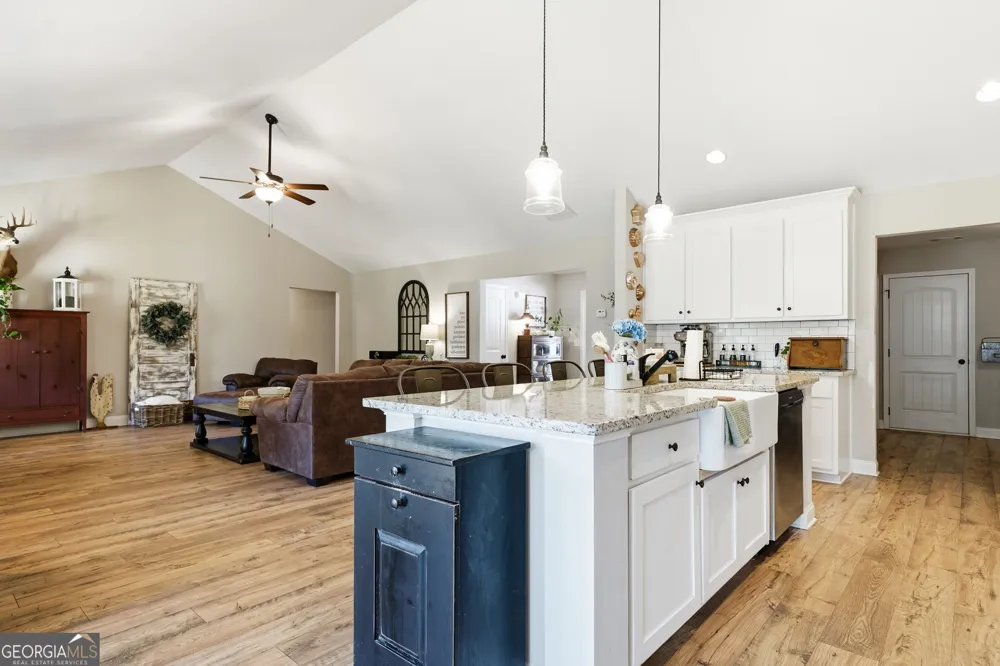 189 Marie CT Bethlehem, GA 30620