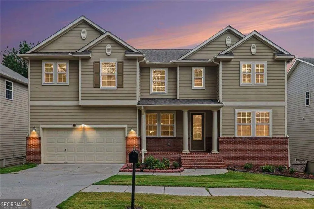 6195 Park Leaf WALK Buford, GA 30518