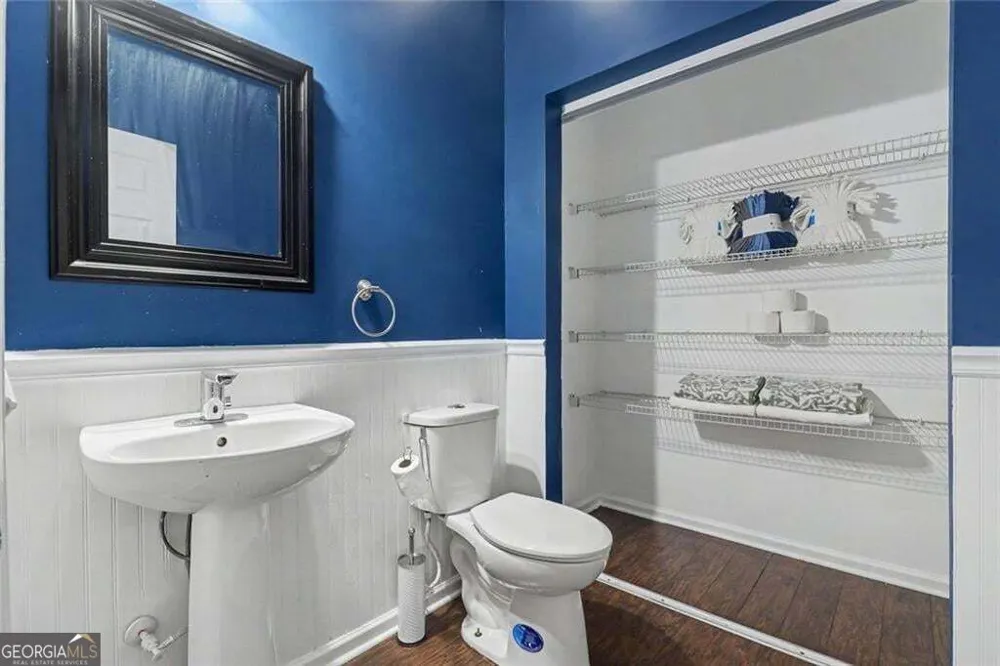 6195 Park Leaf WALK Buford, GA 30518