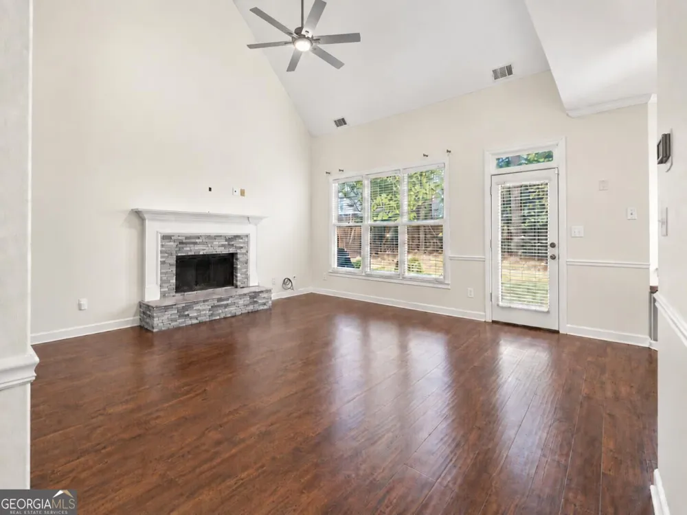 5359 Monarch Pine LN Peachtree Corners, GA 30071