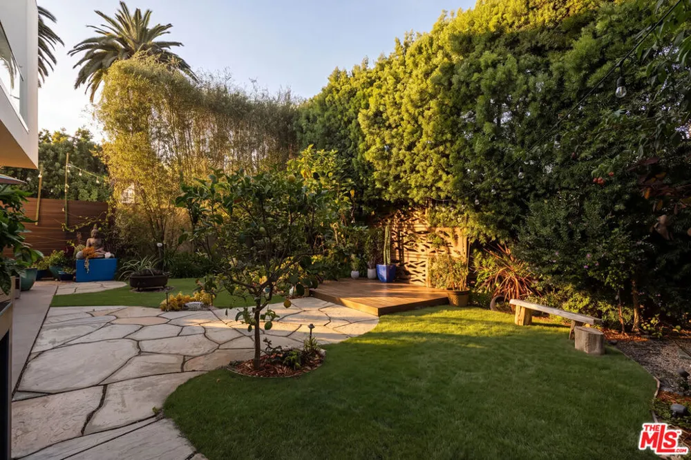 2316 Pelham Avenue Los Angeles, CA 90064