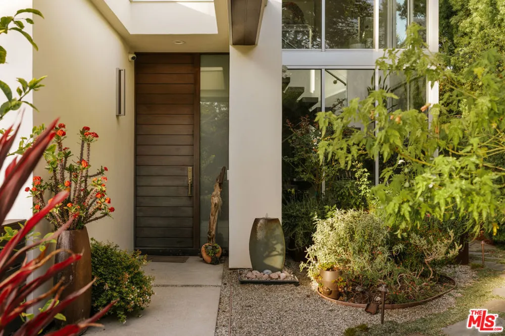 2316 Pelham Avenue Los Angeles, CA 90064