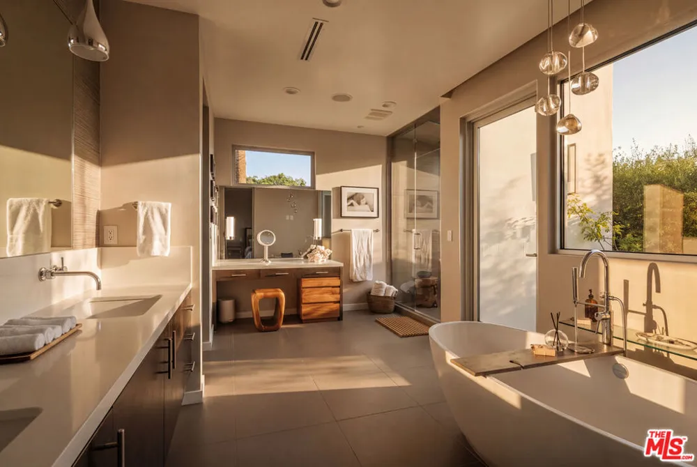 2316 Pelham Avenue Los Angeles, CA 90064