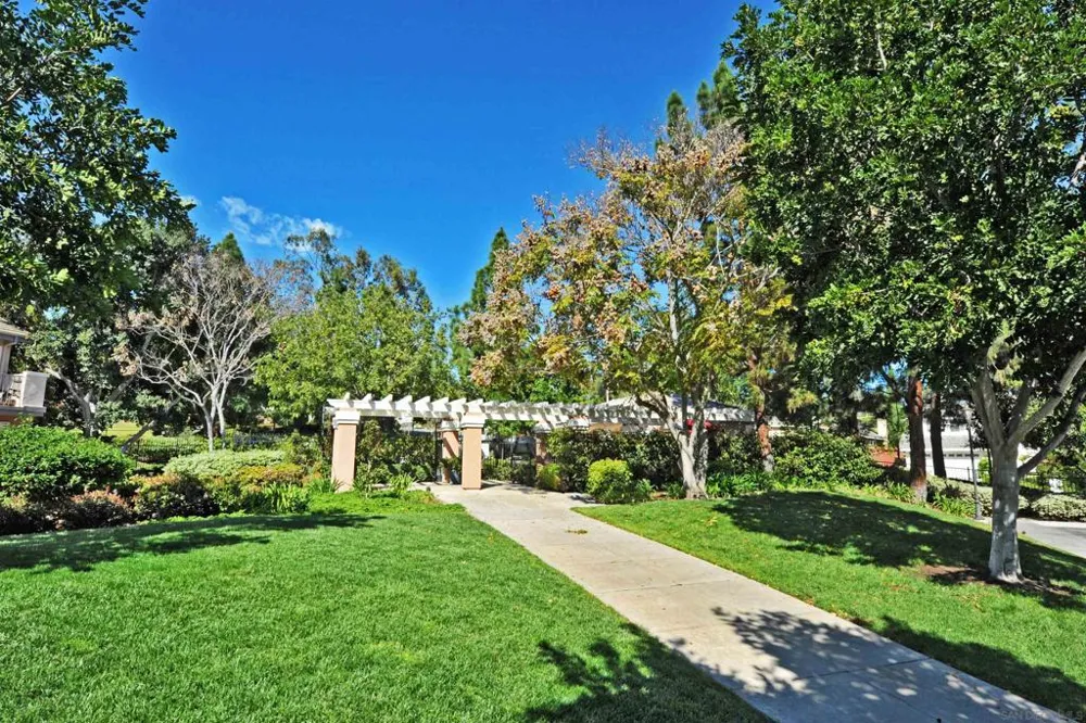 11908 Tivoli Park Row #1 San Diego, CA 92128
