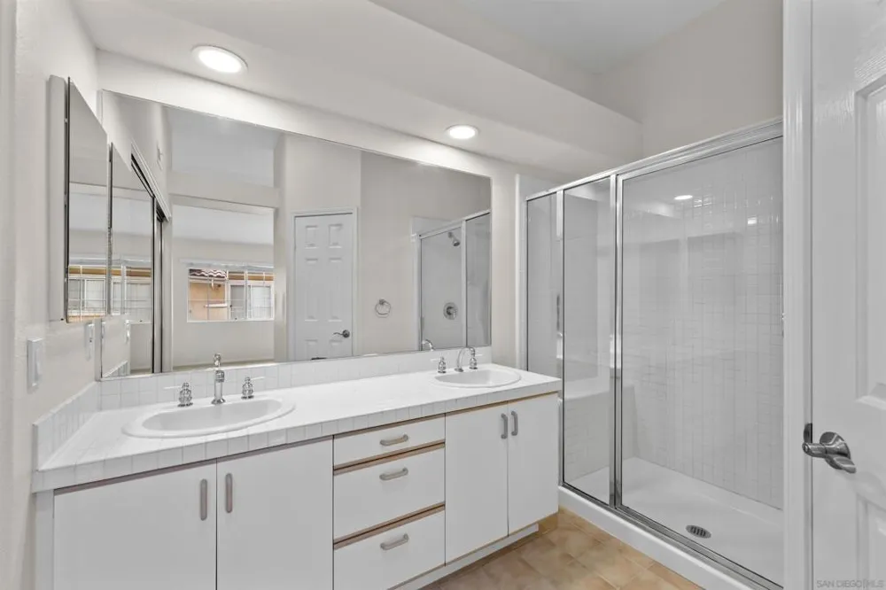 11908 Tivoli Park Row #1 San Diego, CA 92128