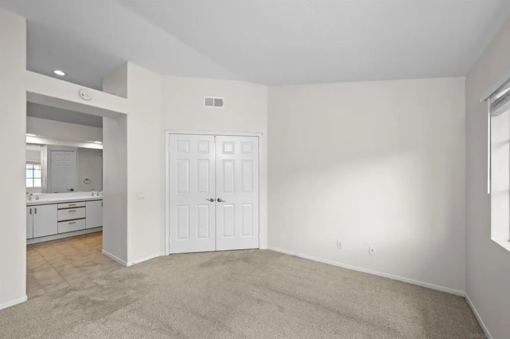 11908 Tivoli Park Row #1 San Diego, CA 92128
