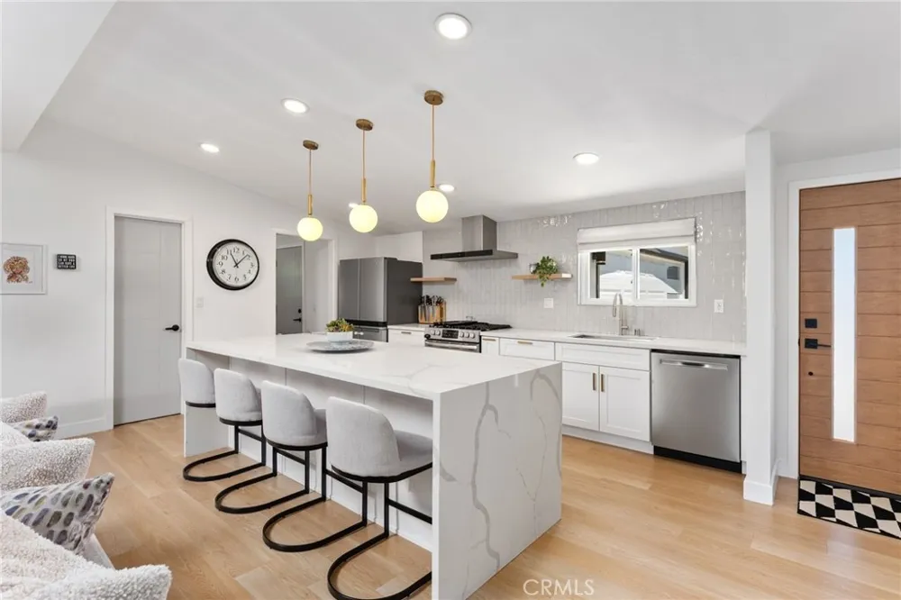 2135 Parsons Street Costa Mesa, CA 92627