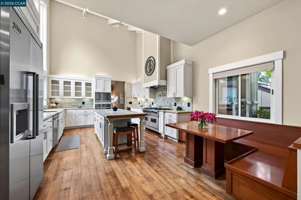 691 Old Jonas Hill Rd Lafayette, CA 94549