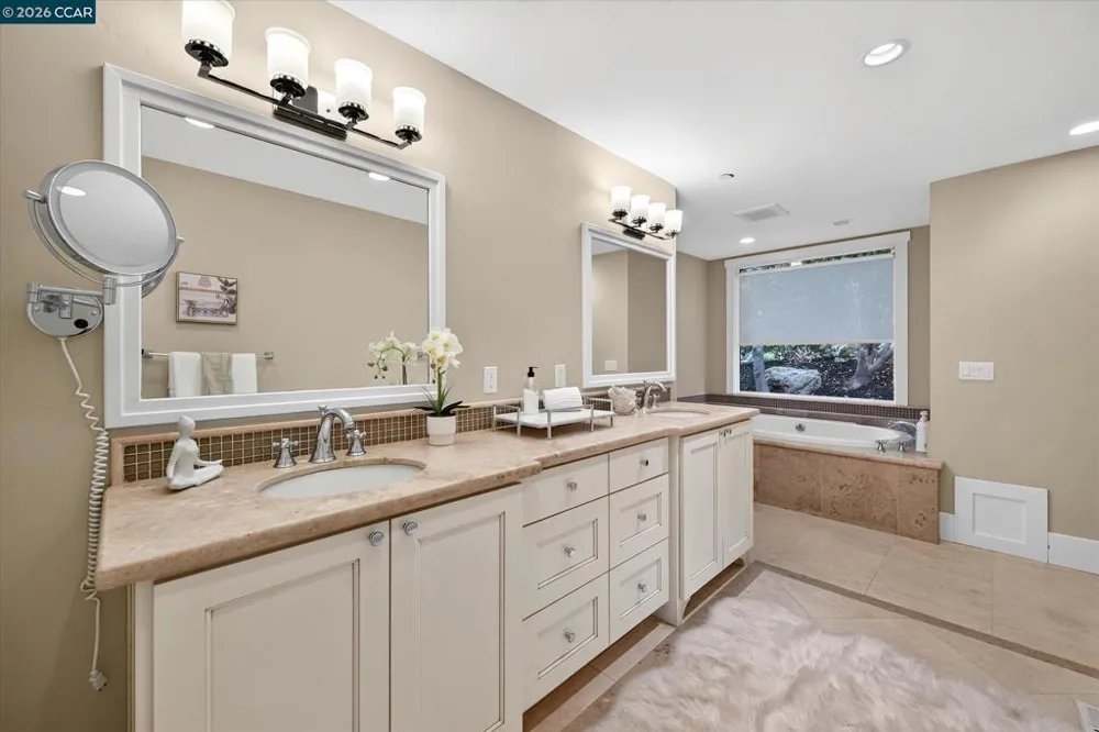 691 Old Jonas Hill Rd Lafayette, CA 94549
