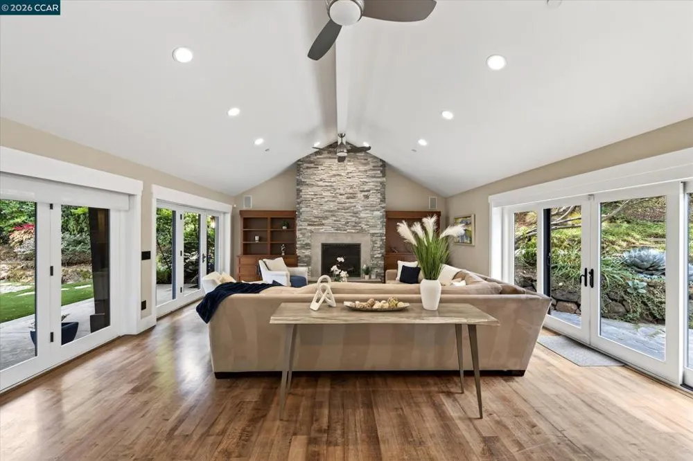 691 Old Jonas Hill Rd Lafayette, CA 94549