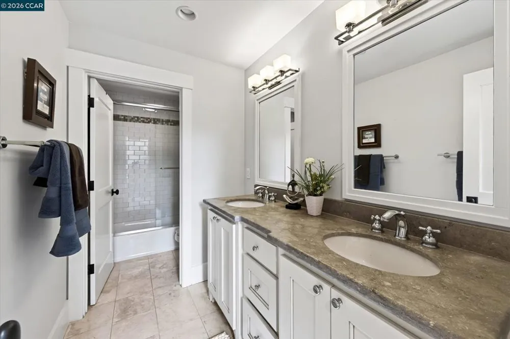 691 Old Jonas Hill Rd Lafayette, CA 94549