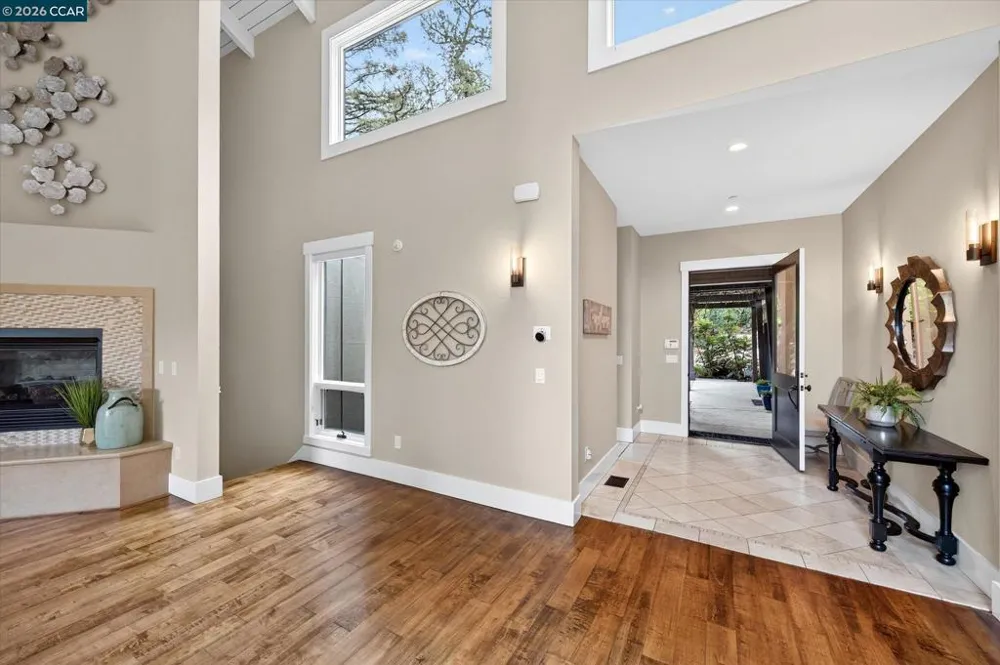691 Old Jonas Hill Rd Lafayette, CA 94549