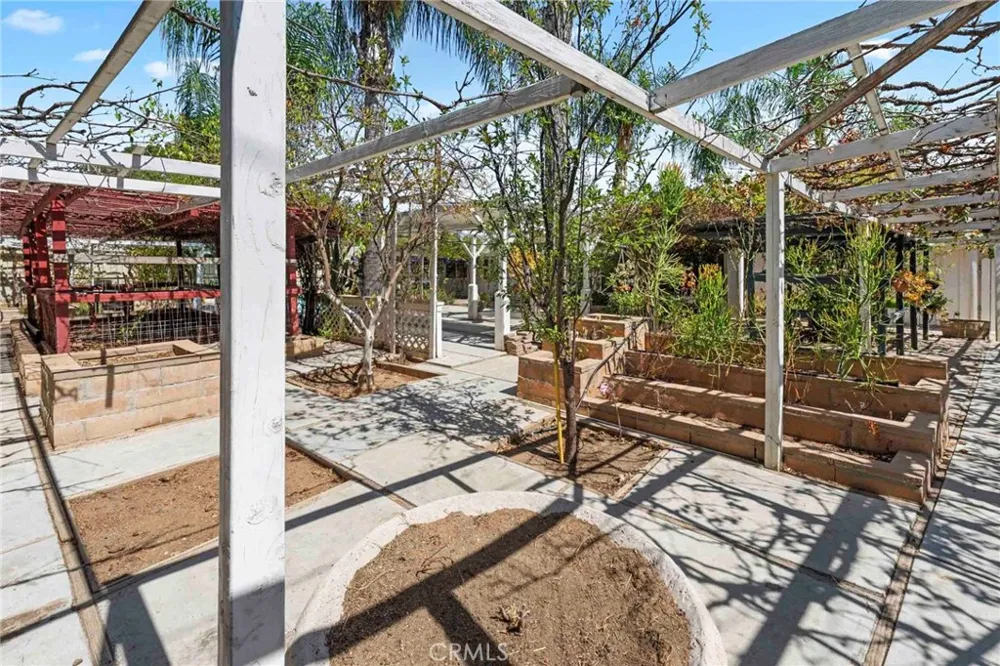 28659 Snead Drive Menifee, CA 92586