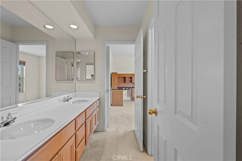 3727 Via Del Rancho Oceanside, CA 92056