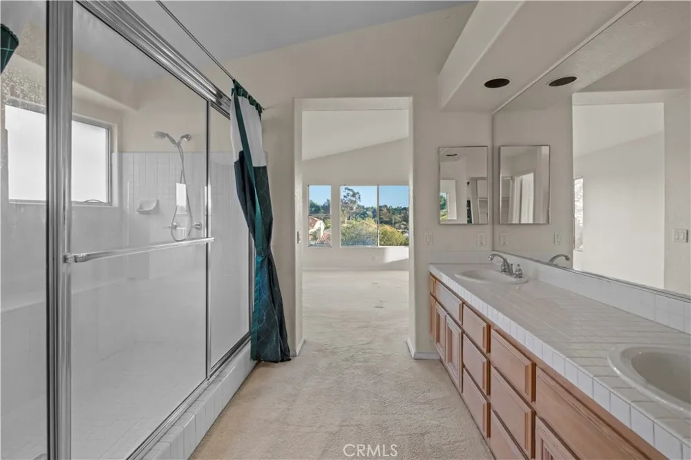 3727 Via Del Rancho Oceanside, CA 92056
