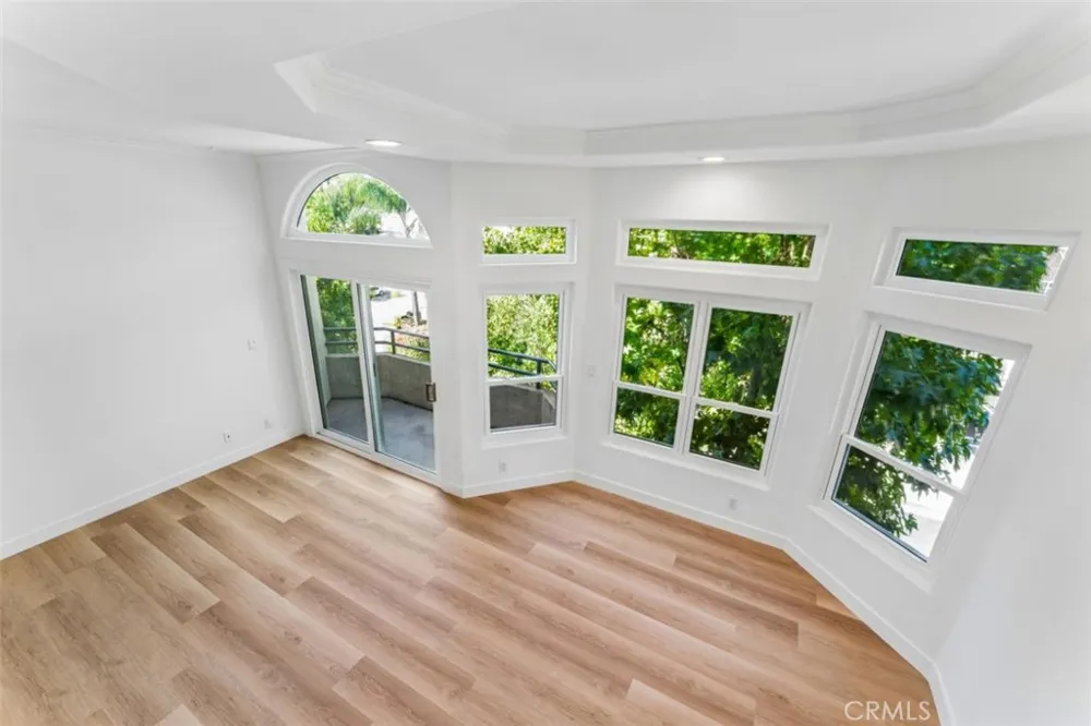 4230 Colfax #304 Studio City, CA 91604