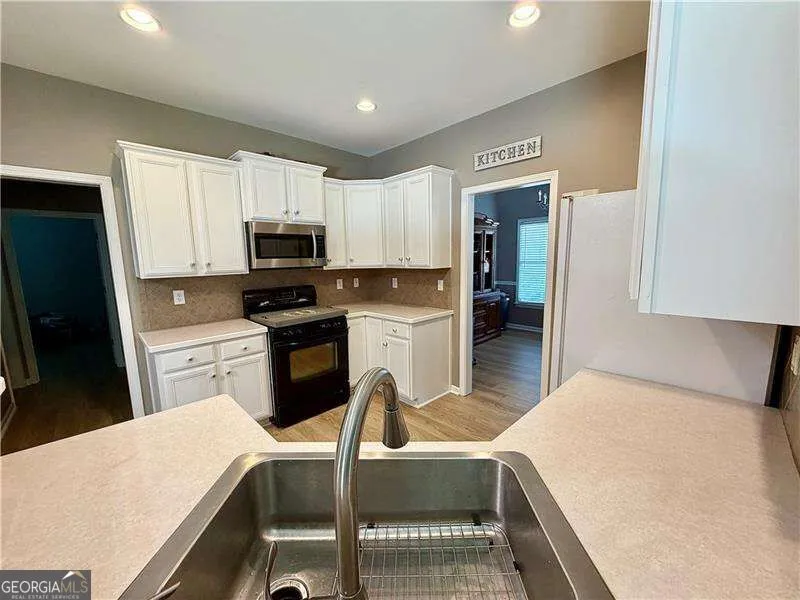 206 Pine TRL Dallas, GA 30157